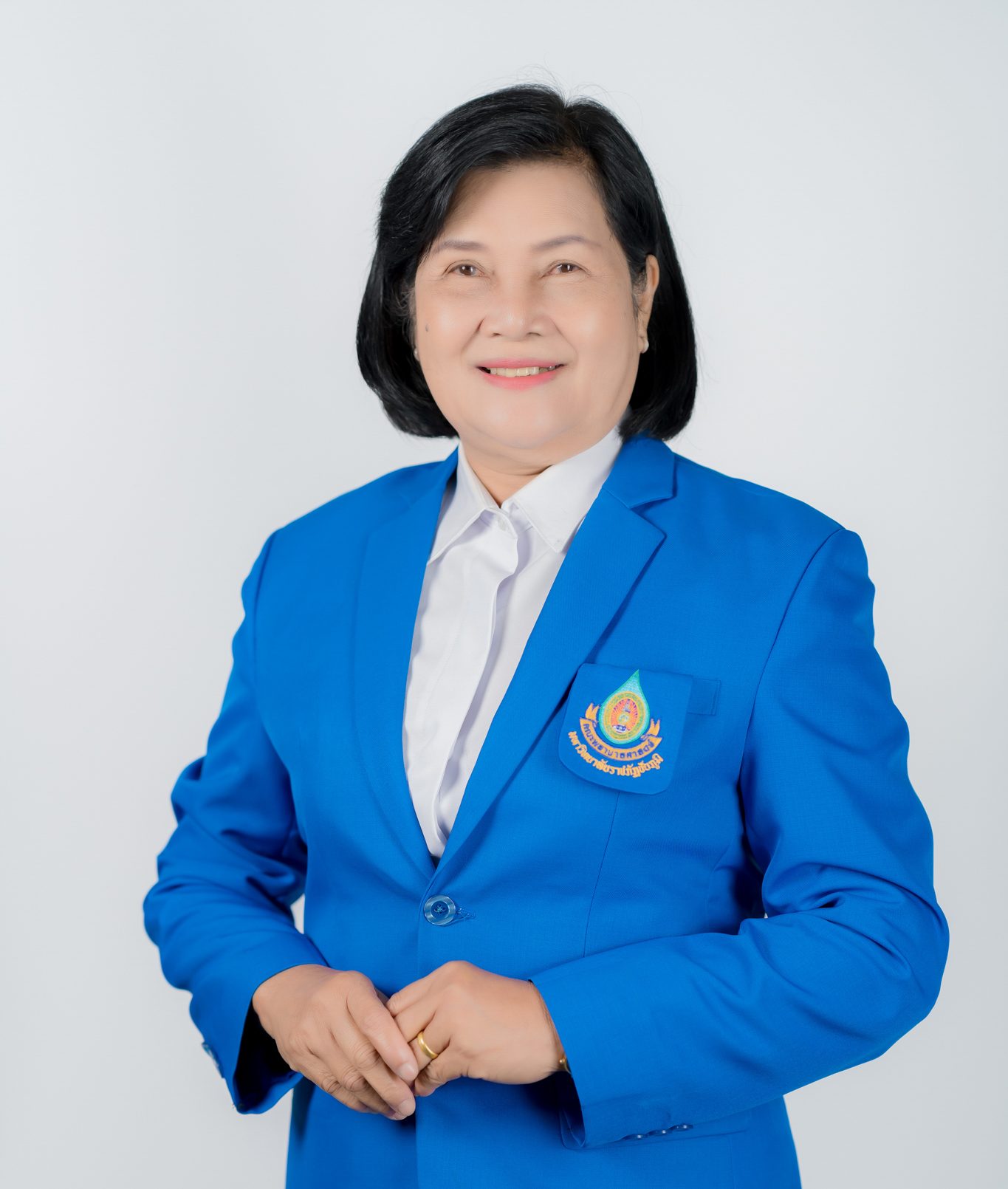 อ.ทองทรัพย์ ดวงภมร